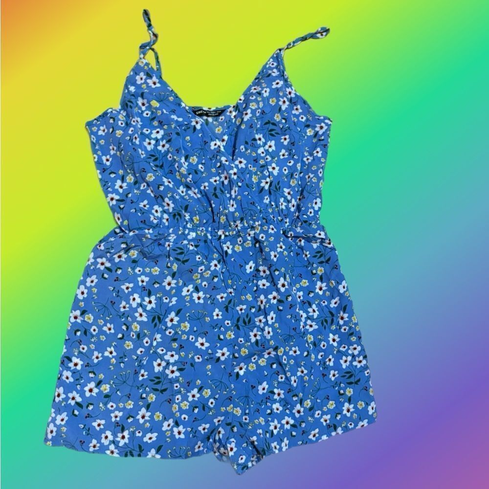 SHEIN Blue Floral Kids Romper